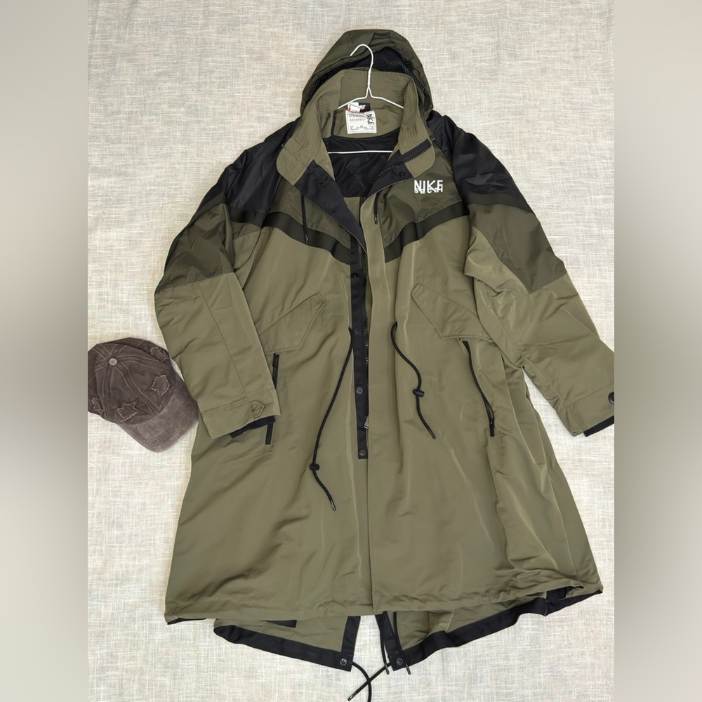 SG Trench Coat Jacket x Sacai by Nike - Picture 2 of 9